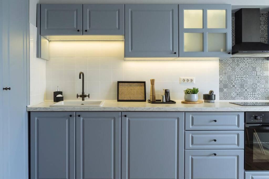 Good Vibes Central Apartment บูคาเรสต์ ภายนอก รูปภาพ